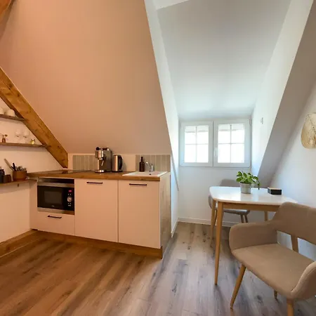 Cosy Sous Les Toits - Charme Et Modernite *